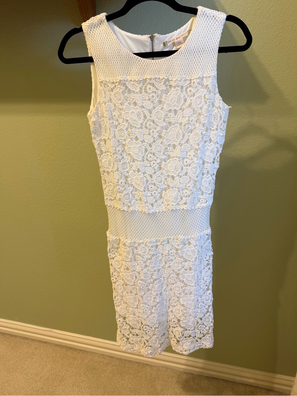 Chelsea & Violet White Floral Lace Overlay Dress XS Romantic Boho Mini Dress